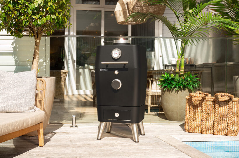 Everdure by Heston K1 18-Inch Cast Aluminum Kamado Grill W/Stand - EKAMK1B